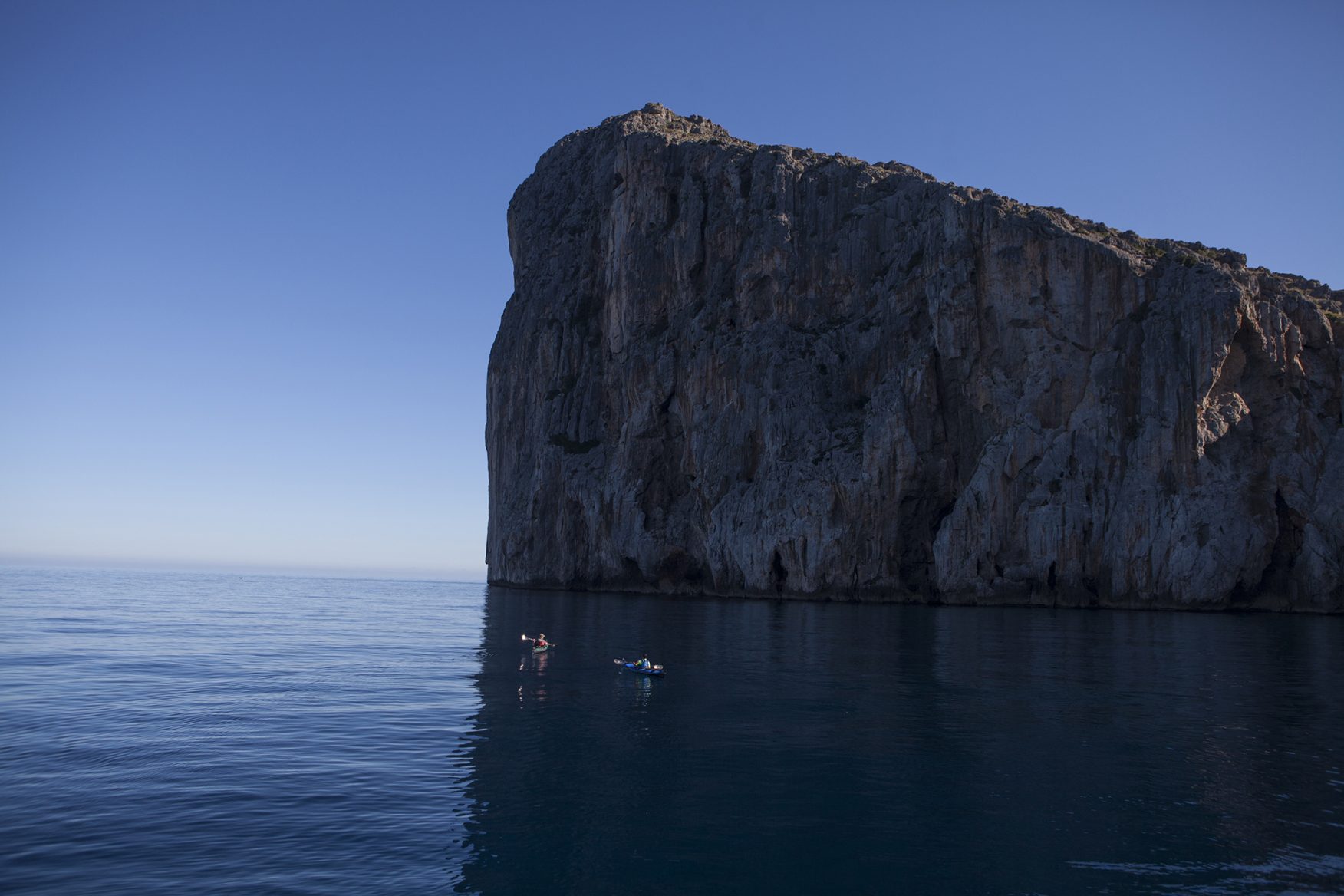 mallorca-family-birthday-kayak-cliff