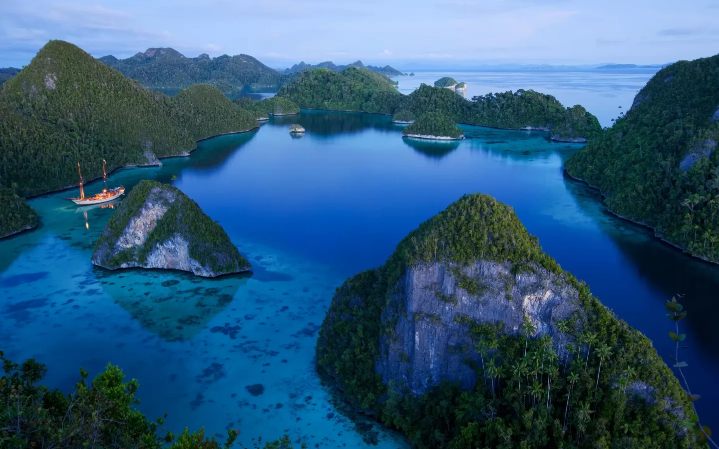 RAJA AMPAT